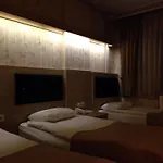Hotel Capital