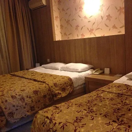 Capital 3*