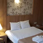 Capital 3*