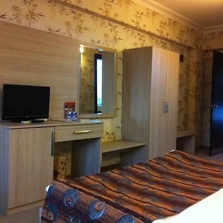 Otel Capital 3*